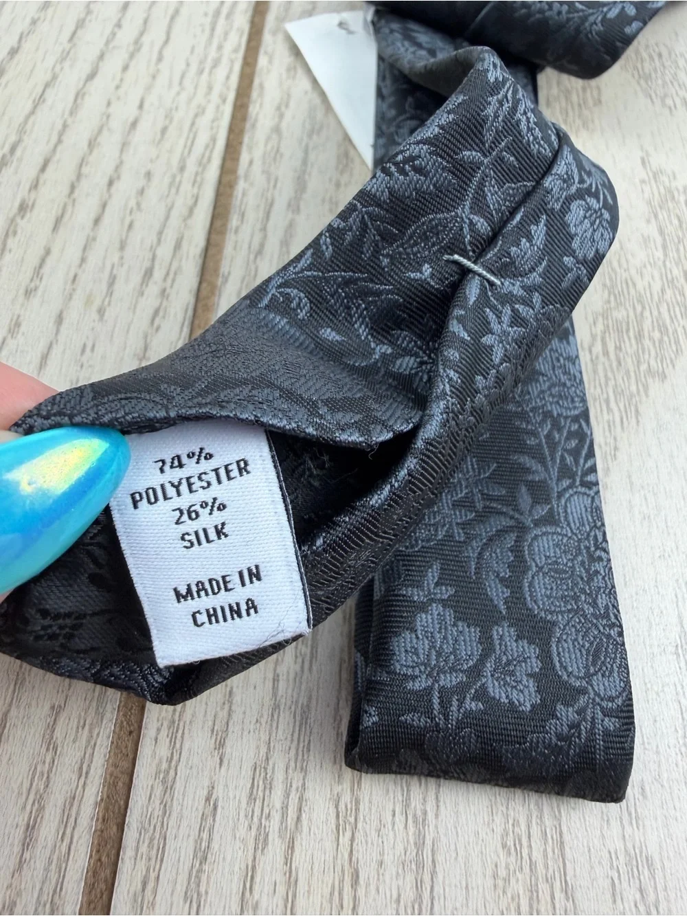 575 Bar III Men's Tie Central Grid 010 Charcoal Black $55 Polyester Skinny Slim